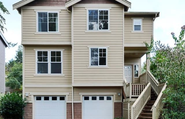 1215 NE 198th St - 1215 Northeast 198th Street, Shoreline, WA 98155