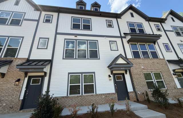 Brand new 3 Story townhome just minutes from uptown Charlotte!! - 1613 Blanche Street, Charlotte, NC 28262 Brand new 3 Story townhome just minutes from uptown Charlotte!! - 1613 Blanche Street, Charlotte, NC 28262