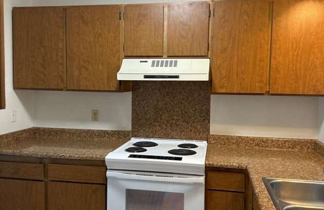 Waiau Garden Court - 98-1425 Kamahao Street, Pearl City, HI 96782