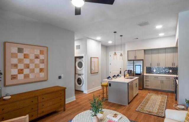2364 Aldrich St Gallery 2