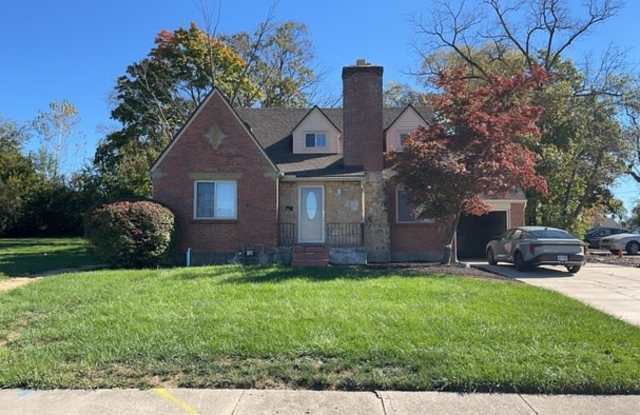 2218 Benson Drive Gallery 2