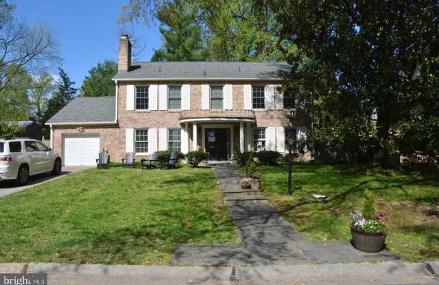 6105 HIGHBORO DRIVE - 6105 Highboro Drive, Bethesda, MD 20817