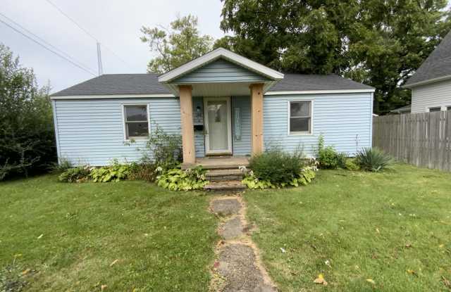 913 Forrest St - 913 Forrest Street, Danville, IL 61832 913 Forrest St - 913 Forrest Street, Danville, IL 61832