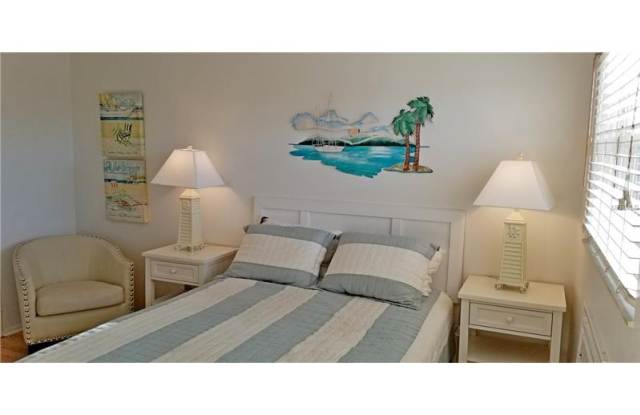 908 VILLAS DRIVE Gallery 3