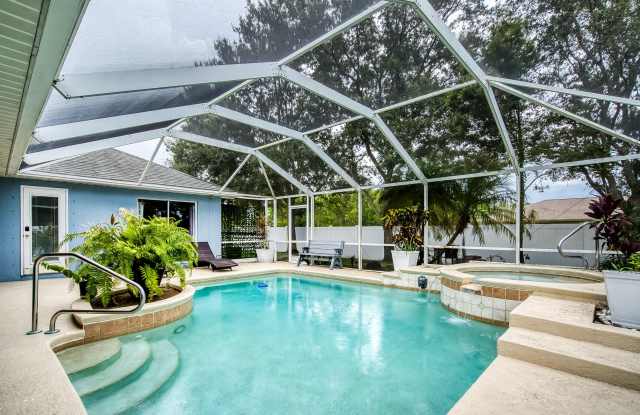 6715 NW PINSON Court Gallery 3