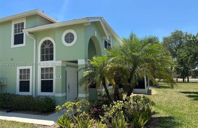 2058 SE Wild Meadow Cir Gallery 3