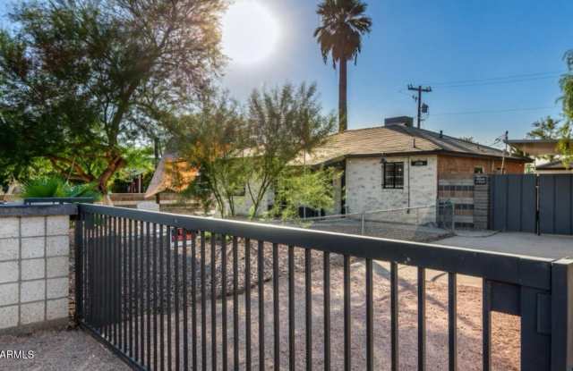 1720 N WHITTIER Drive - 1720 North Whittier Drive, Phoenix, AZ 85006