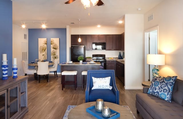Oaks at Southlake Commons Gallery 3