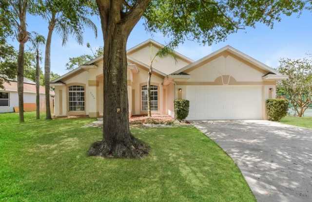 2398 Cory Court Gallery 1