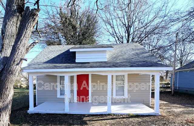 1219 4th St - 1219 4th Street, Statesville, NC 28677
