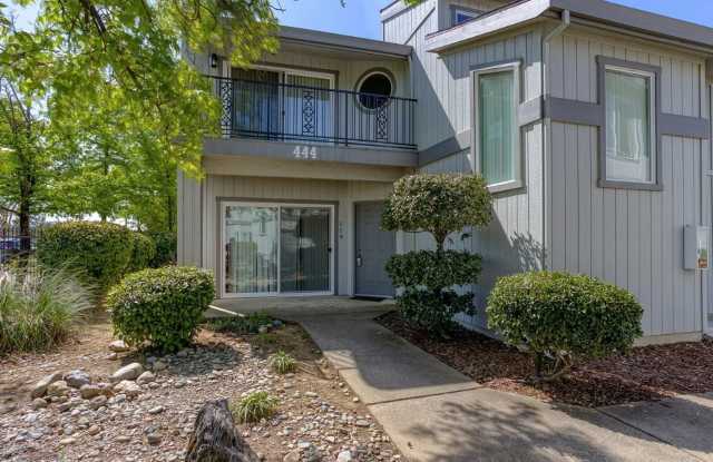 444 RIDGECREST #119 - 444 Ridgecrest Trail, Redding, CA 96003