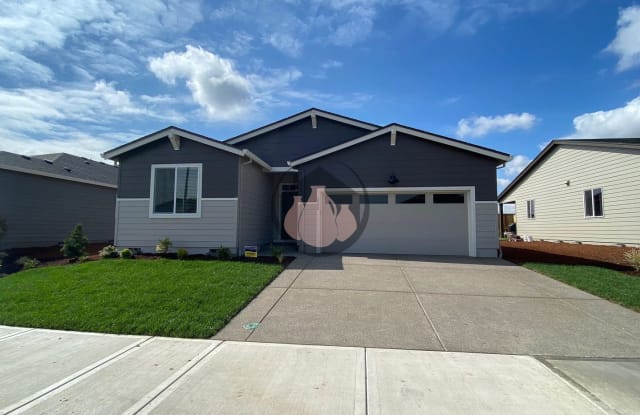 2590 Ben Brown Dr. - 2590 Ben Brown Dr, Woodburn, OR 97071