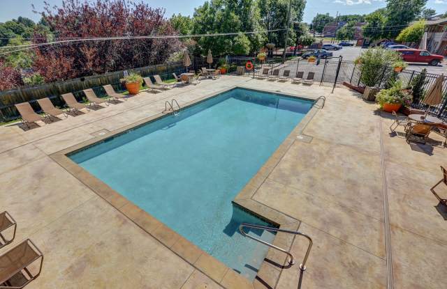 Edelweiss Apartments Gallery 2