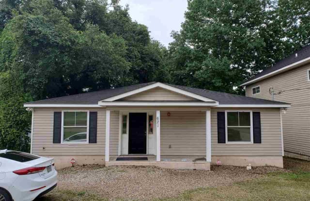 621 N Woodward - 621 North Woodward Avenue, Tallahassee, FL 32304