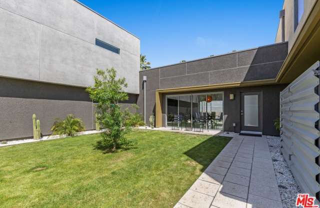 1052 Audrey Dr Gallery 3