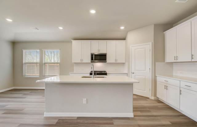 310 Sugarlands Drive Gallery 3