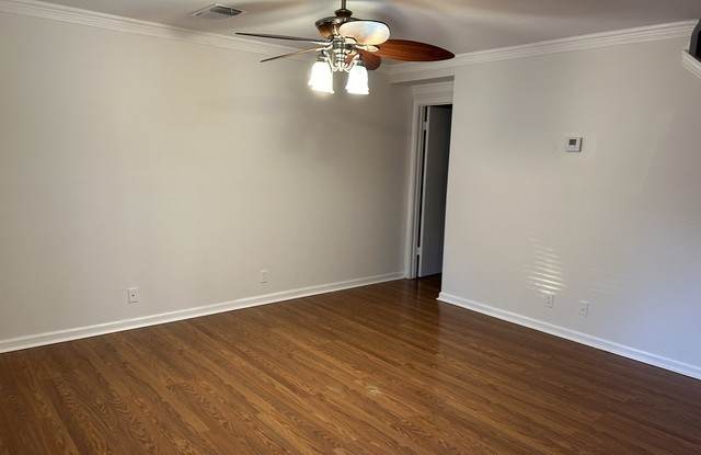 8903 KENTON CT Gallery 3
