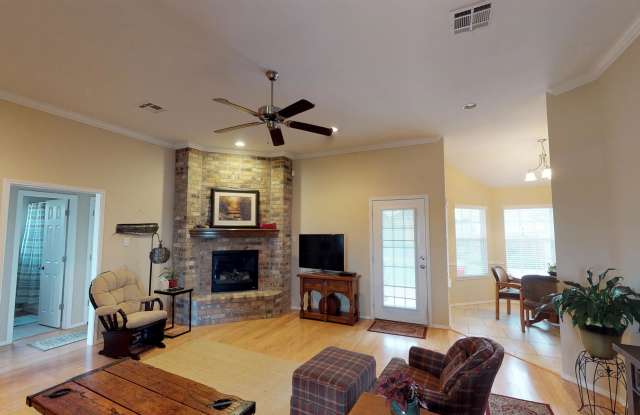 3637 Grandview Dr Gallery 4