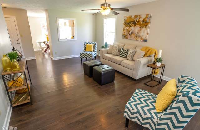 140 Meadow Glen Dr Gallery 4