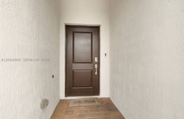 12121 NW 23rd Ct Gallery 4