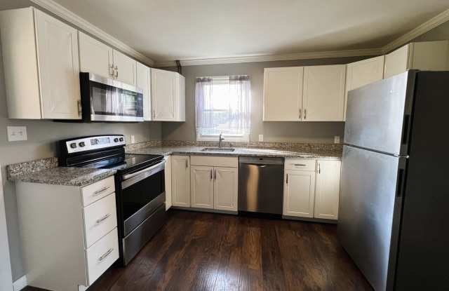 Charming Sun-Filled Single-Family Home - Lenox, MA photos photos