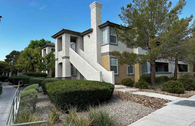Summerlin 2 Bedroom Condo photos photos