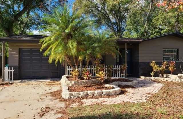 1742 CARDINAL DR photos photos