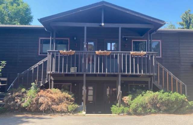 2 Bedroom Apartment Near MSU! Small Dogs Welcome! photos photos 2 Bedroom Apartment Near MSU! Small Dogs Welcome! photos photos