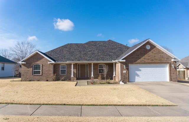 405 Northwest Saddlebrook Drive - 405 Northwest Saddlebrook Drive, Bentonville, AR 72712