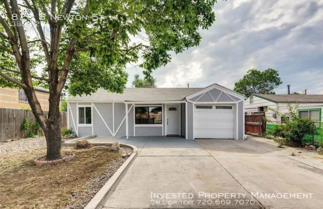 825 S Newton St - 825 South Newton Street, Denver, CO 80219