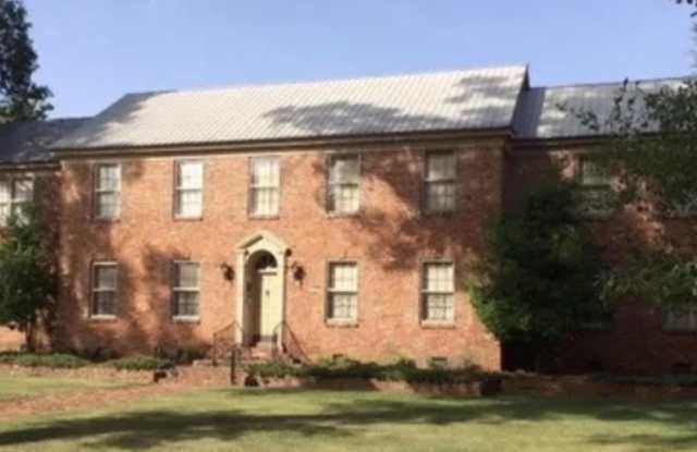 404 Grand Boulevard lot: 2 photos photos