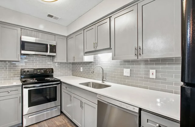 Parkwyn Townhomes Gallery 2