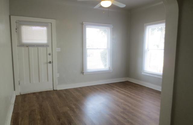 1019 W. Woodland Ave  # 5 Gallery 2
