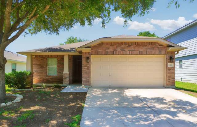 Cozy Home in Cibolo Valley Ranch Now Available - 320 Longhorn Way, Cibolo, TX 78108
