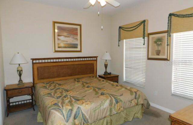 2479 CARAVELLE CIRCLE Gallery 2