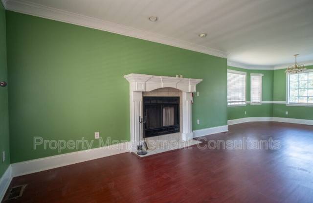 1060 Old Monrovia Road Northwest Gallery 4