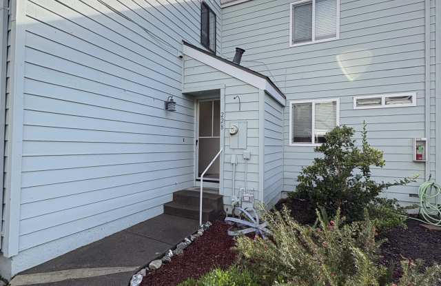 228 Courtyards East - 228 Courtyards East, Windsor, CA 95492