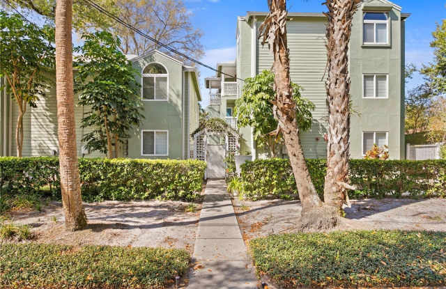 607 S ALBANY AVENUE photos photos