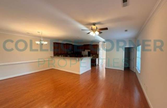 4964 Wyngate Village Drive Gallery 4