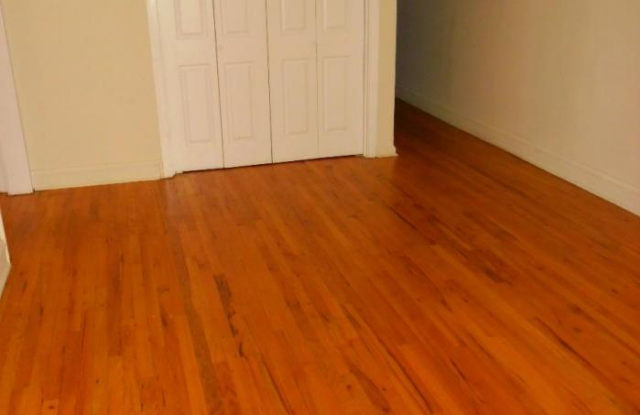 4846 West Wrightwood Ave. Gallery 2
