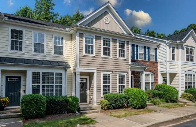 Spacious Townhome with Finished Basement - Raleigh - Available Now! photos photos
