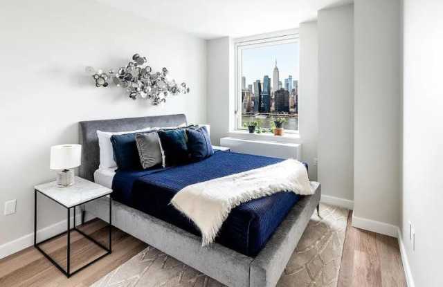 5203 Center Boulevard photos photos