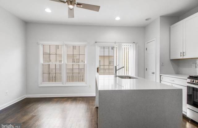 8830 MANSION VIEW Court Gallery 4