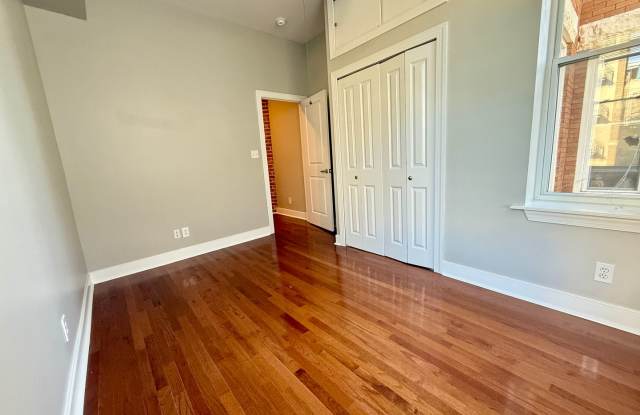 RAZ LLC Gallery 3