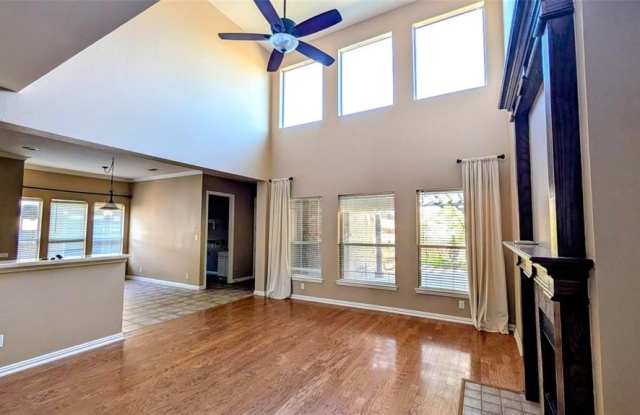 3484 Patriot Drive Gallery 4
