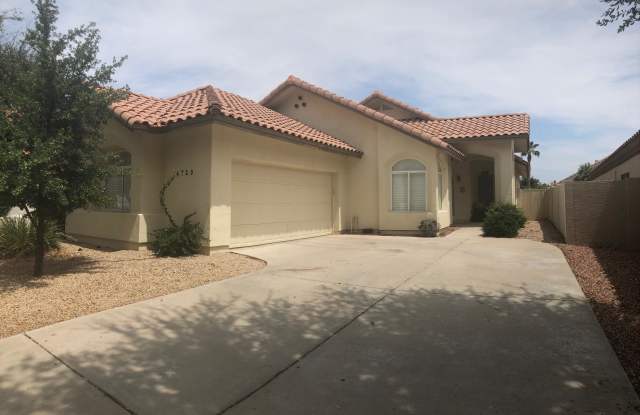 4723 N Greenview Circle Circle W - 4723 North Greenview Circle West, Litchfield Park, AZ 85340