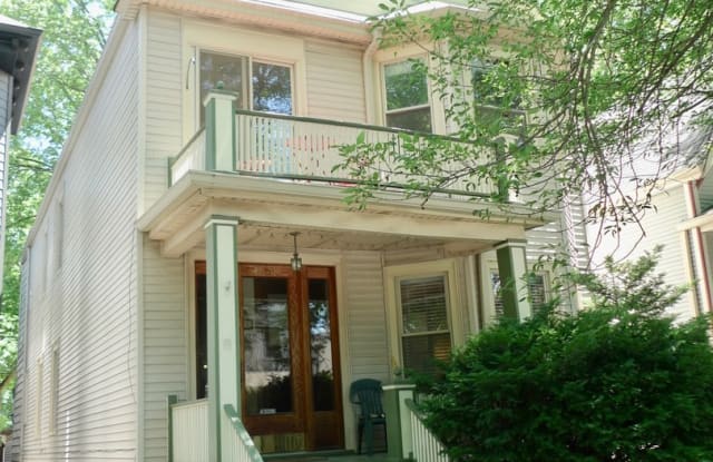 4951 North Hamilton Avenue - 4951 North Hamilton Avenue, Chicago, IL 60625