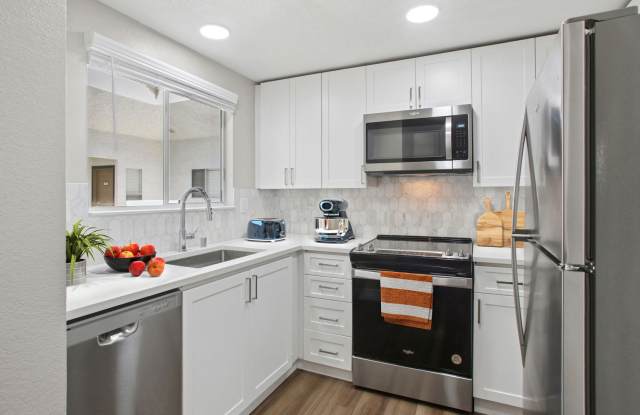 Stoneridge Apartments Gallery 3