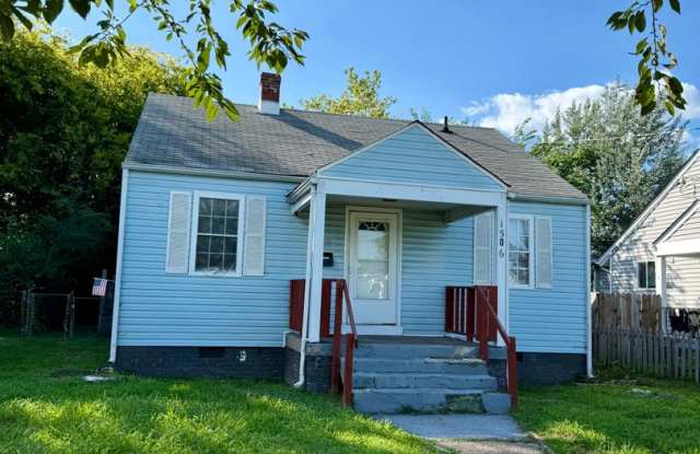 3 bed house in Church Hill! Enjoy big yard, great location, hardwoods, central Ac, and laundry! Gallery 1