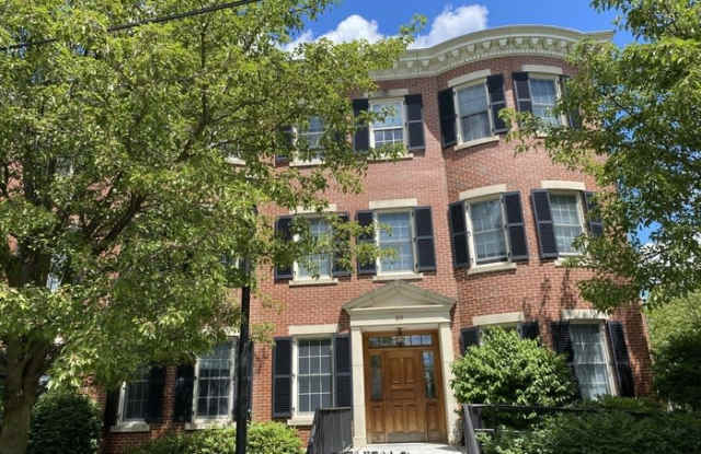 20 Brooks Park - 20 Brooks Park, Medford, MA 02155 20 Brooks Park - 20 Brooks Park, Medford, MA 02155